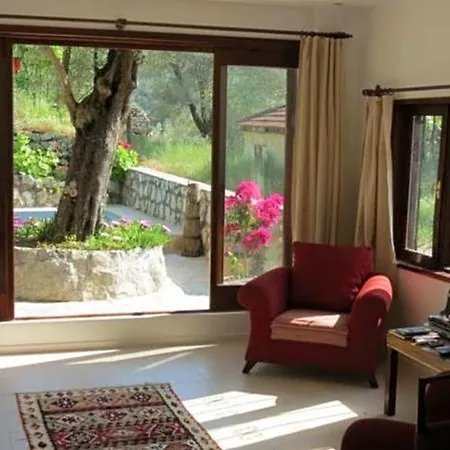 Marmaris Sleeps 6 Pool Air Con Wifi فيلة هيسارونو