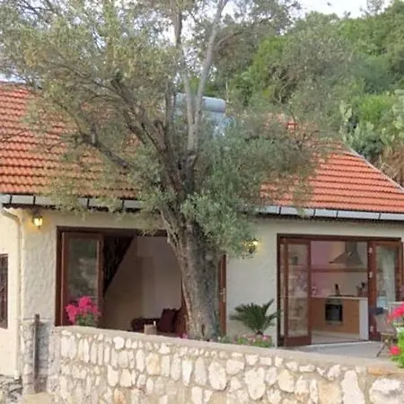 Marmaris Sleeps 6 Pool Air Con Wifi 히사뢰뉘